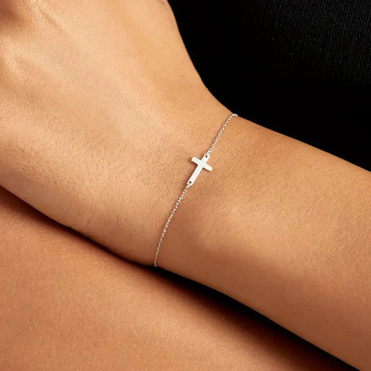 Grace in Faith™ Cross Bracelet