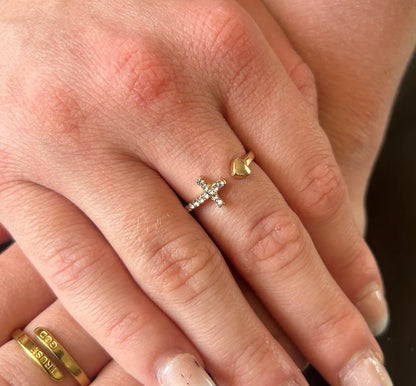 Love Anchored in Faith Ring